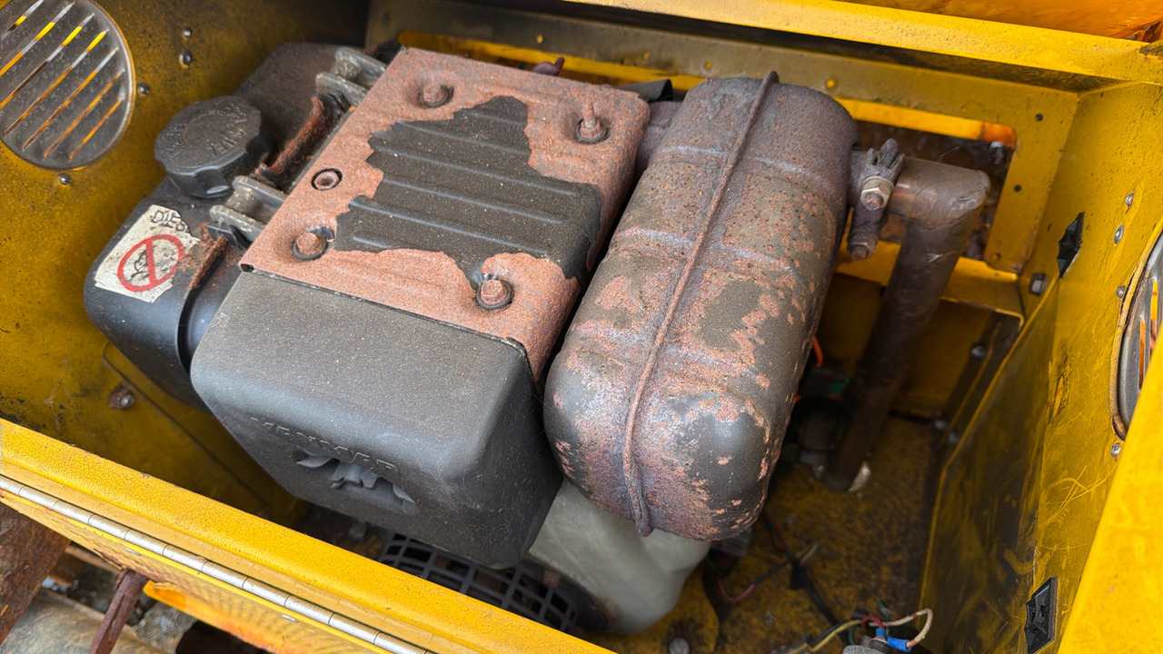 VALE CS1700 - Τρέιλερ μεταφοράς μηχανημάτων: φωτογραφία 5 VALE CS1700 - Τρέιλερ μεταφοράς μηχανημάτων: φωτογραφία 5