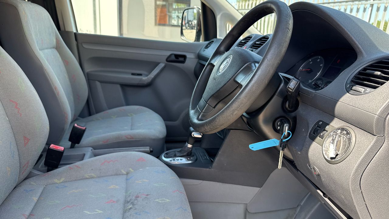 VOLKSWAGEN CADDY C20 1.9 TDI PD 104PS - Μικρό βαν: φωτογραφία 5 VOLKSWAGEN CADDY C20 1.9 TDI PD 104PS - Μικρό βαν: φωτογραφία 5