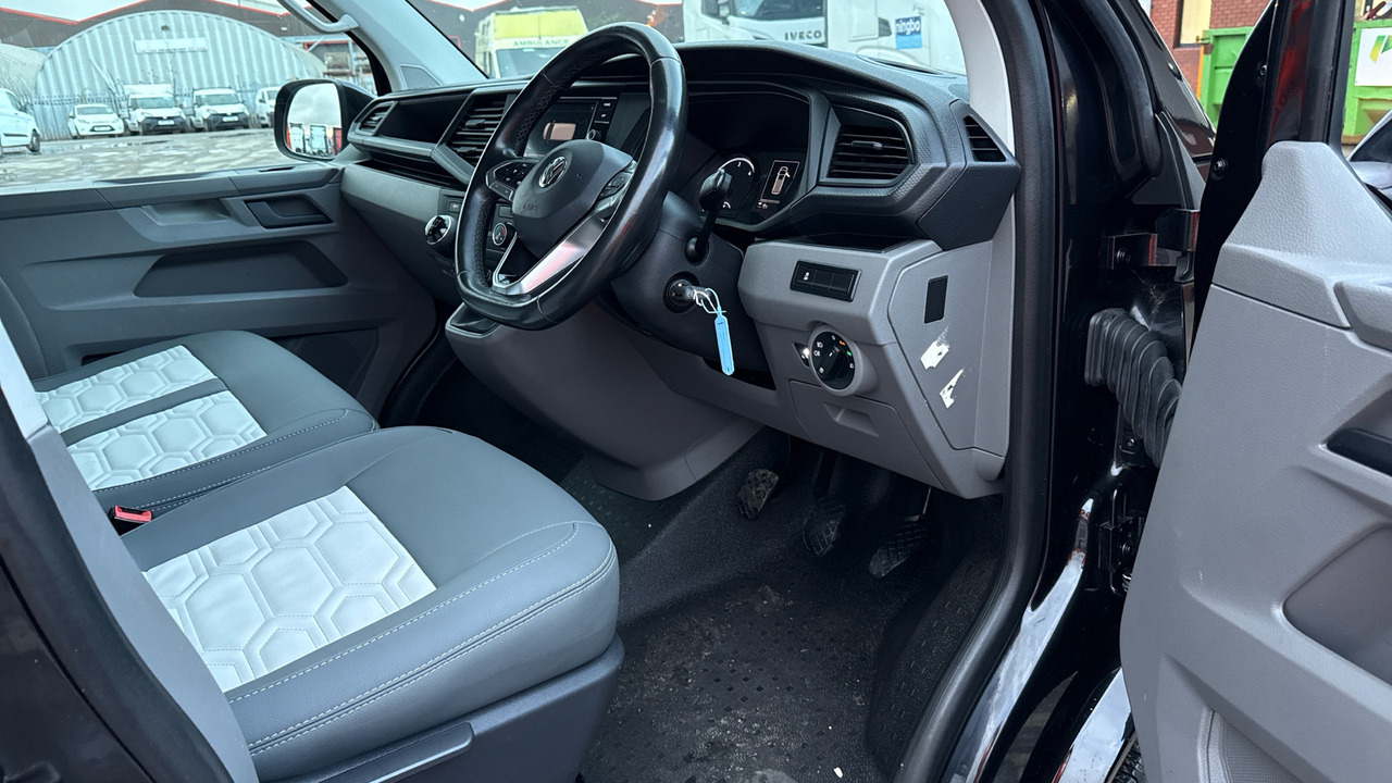 VOLKSWAGEN TRANSPORTER T28 2.0 TDI 110PS HIGHLINE CAMPER VAN - Αυτοκινούμενο βαν: φωτογραφία 5 VOLKSWAGEN TRANSPORTER T28 2.0 TDI 110PS HIGHLINE CAMPER VAN - Αυτοκινούμενο βαν: φωτογραφία 5