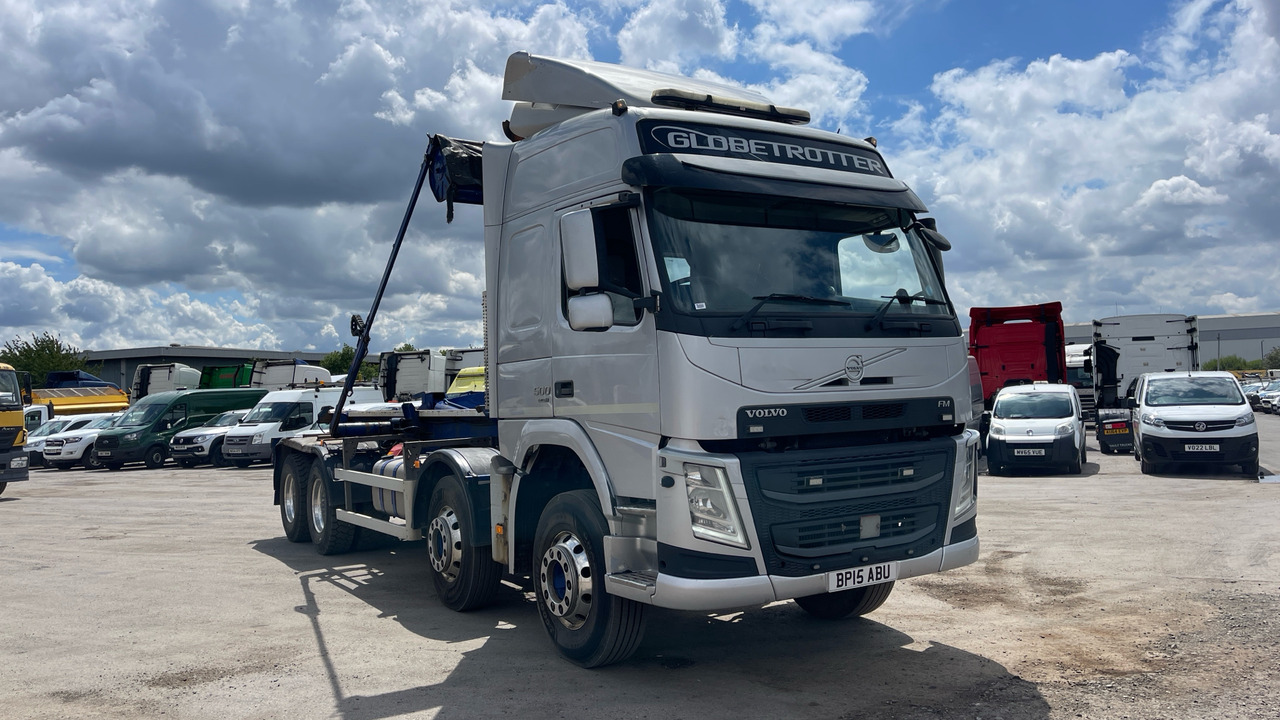 VOLVO FM 500 - Φορτηγό φόρτωσης γάντζου: φωτογραφία 1 VOLVO FM 500 - Φορτηγό φόρτωσης γάντζου: φωτογραφία 1