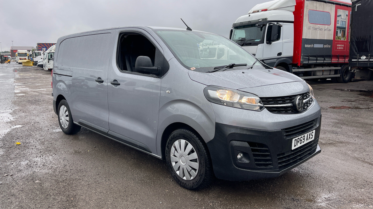Vauxhall Vivaro 2700 1.5d 120PS H1 Dynamic - Μικρό βαν: φωτογραφία 1 Vauxhall Vivaro 2700 1.5d 120PS H1 Dynamic - Μικρό βαν: φωτογραφία 1