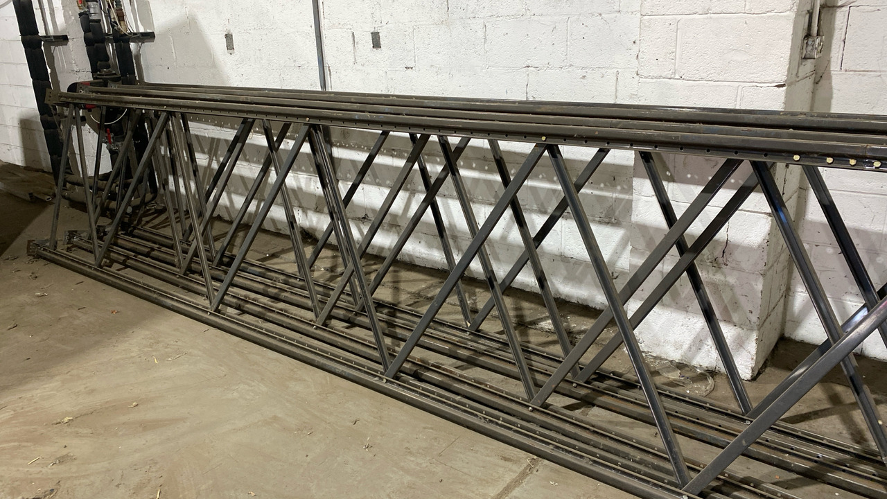 WAREHOUSE RACKING UPRIGHTS & CROSS MEMBERS - Εξοπλισμού κατασκευών: φωτογραφία 3 WAREHOUSE RACKING UPRIGHTS & CROSS MEMBERS - Εξοπλισμού κατασκευών: φωτογραφία 3