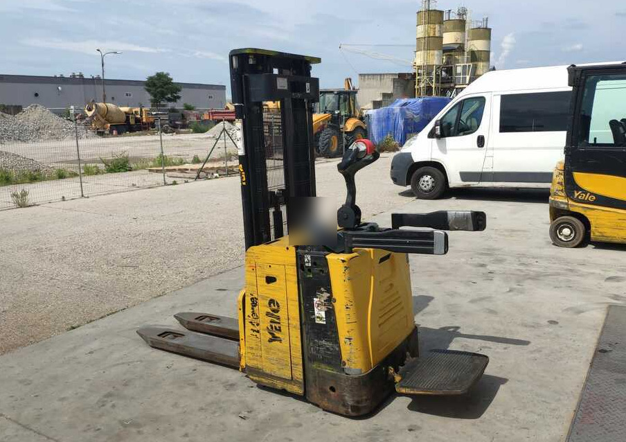 Yale MS15X IL - Μηχάνημα στοίβαξης: φωτογραφία 2 Yale MS15X IL - Μηχάνημα στοίβαξης: φωτογραφία 2