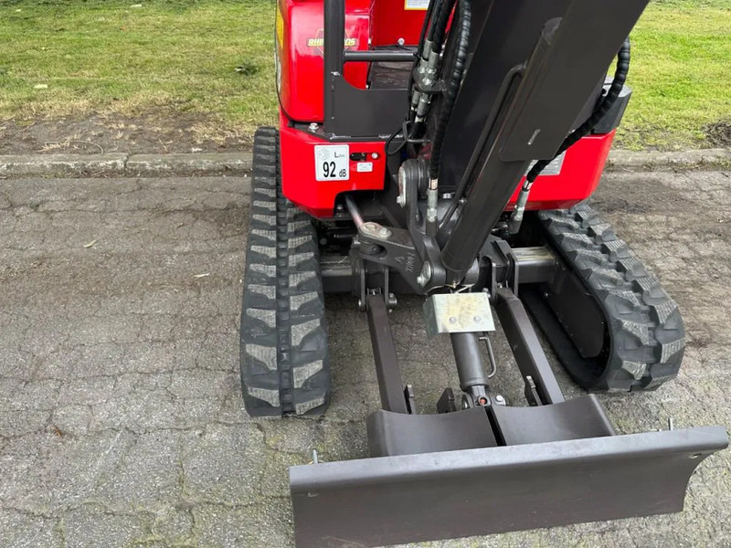 Rhino Rhinoceros XN18 - Μίνι εκσκαφέας: φωτογραφία 5 Rhino Rhinoceros XN18 - Μίνι εκσκαφέας: φωτογραφία 5