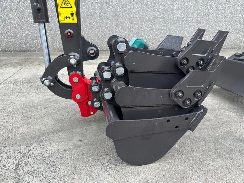 Rhinoceros KS10 - Μίνι εκσκαφέας: φωτογραφία 4 Rhinoceros KS10 - Μίνι εκσκαφέας: φωτογραφία 4