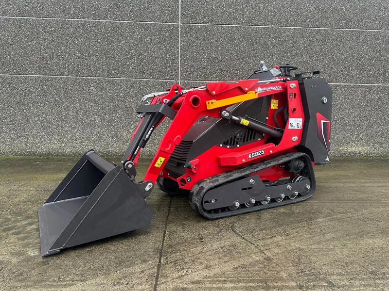 Rhinoceros KS925 - Μπουλντόζα: φωτογραφία 1 Rhinoceros KS925 - Μπουλντόζα: φωτογραφία 1