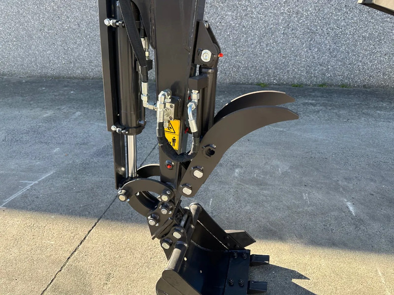 Rhinoceros XN13 - Μίνι εκσκαφέας: φωτογραφία 3 Rhinoceros XN13 - Μίνι εκσκαφέας: φωτογραφία 3