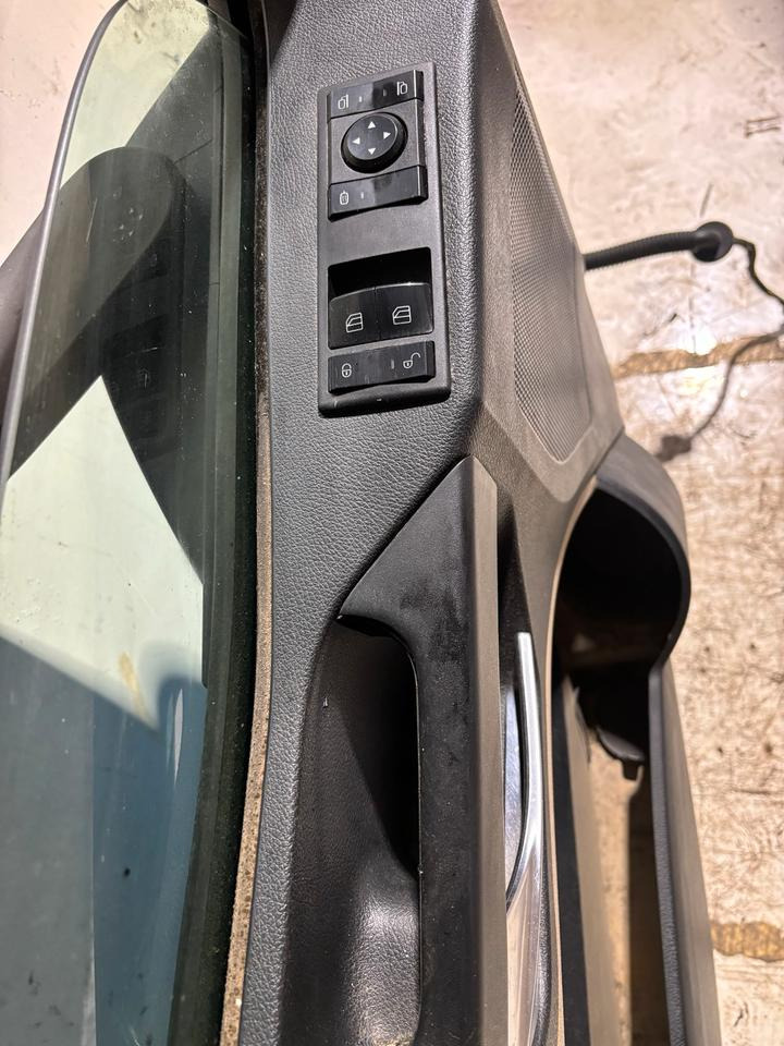 Πόρτα και ανταλλακτικά για Φορτηγό Actros MP4 Fahrertür, Tür blau, Spiegel, Innenverkleidung LN 02: φωτογραφία 6