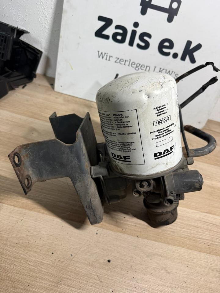 DAF KNORR-BREMSE Lufttrockner II37464N50 AE4528 - Αξεσουάρ φρένων για Φορτηγό: φωτογραφία 3 DAF KNORR-BREMSE Lufttrockner II37464N50 AE4528 - Αξεσουάρ φρένων για Φορτηγό: φωτογραφία 3