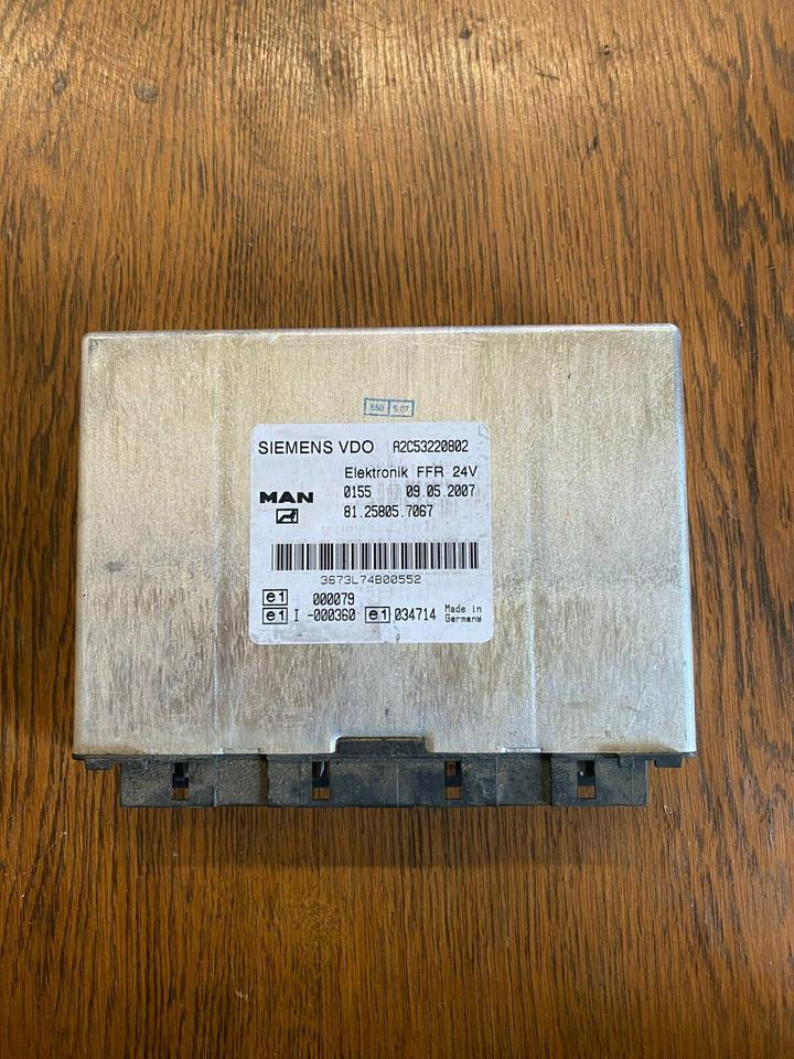 Elektronik FFR SIEMENS VDO Steuergerät MAN 81.25805.7067 - Ηλεκτρονική μονάδα ελέγχου για Φορτηγό: φωτογραφία 1 Elektronik FFR SIEMENS VDO Steuergerät MAN 81.25805.7067 - Ηλεκτρονική μονάδα ελέγχου για Φορτηγό: φωτογραφία 1