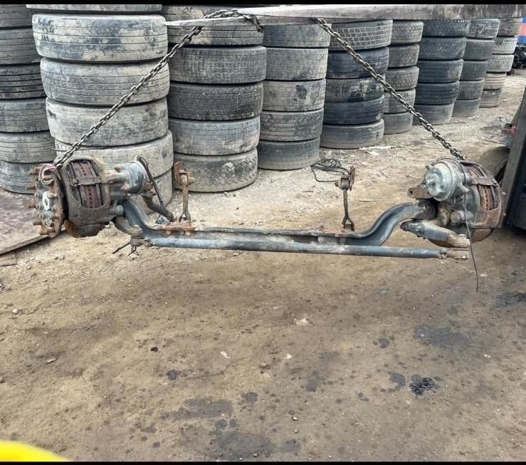 IVECO 7,5t 2003 Achse Vorderachse - Εμπρός άξονας για Φορτηγό: φωτογραφία 1 IVECO 7,5t 2003 Achse Vorderachse - Εμπρός άξονας για Φορτηγό: φωτογραφία 1