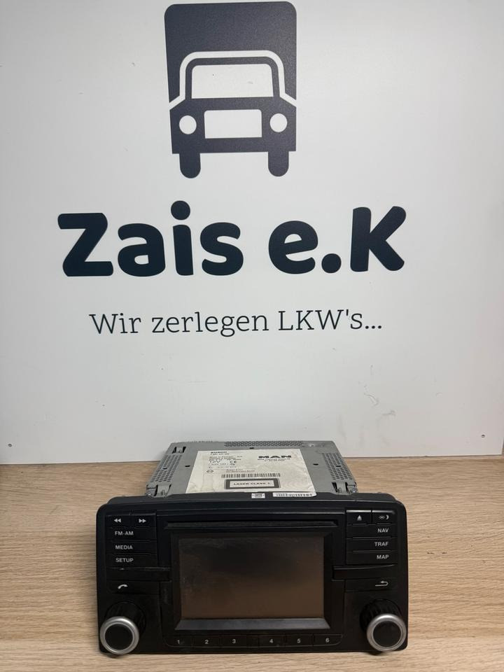MAN BOSCH Multimedia Radio 81.28100-6026 - Σύστημα πλοήγησης για Φορτηγό: φωτογραφία 1 MAN BOSCH Multimedia Radio 81.28100-6026 - Σύστημα πλοήγησης για Φορτηγό: φωτογραφία 1
