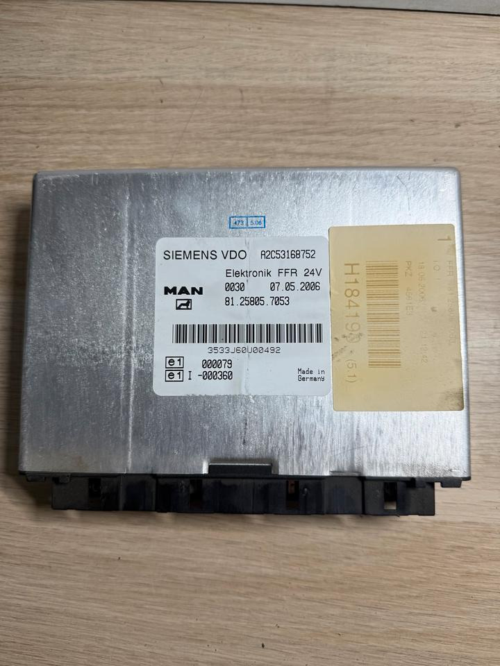 MAN Elektronik FFR Steuergerät 81.25805-7053 - Ηλεκτρονική μονάδα ελέγχου για Φορτηγό: φωτογραφία 1 MAN Elektronik FFR Steuergerät 81.25805-7053 - Ηλεκτρονική μονάδα ελέγχου για Φορτηγό: φωτογραφία 1