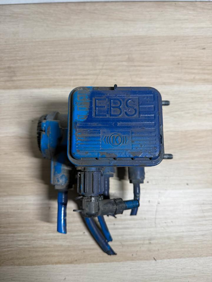 MAN KNORR-BREMSE EBS Ventil K000917 81.52301.6209 - Βαλβίδα για Φορτηγό: φωτογραφία 2 MAN KNORR-BREMSE EBS Ventil K000917 81.52301.6209 - Βαλβίδα για Φορτηγό: φωτογραφία 2