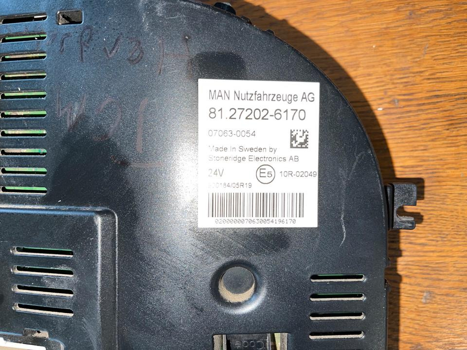 MAN Kombiinstrument Tacho 81272026170 - Ταμπλό αυτοκινήτου για Φορτηγό: φωτογραφία 3 MAN Kombiinstrument Tacho 81272026170 - Ταμπλό αυτοκινήτου για Φορτηγό: φωτογραφία 3