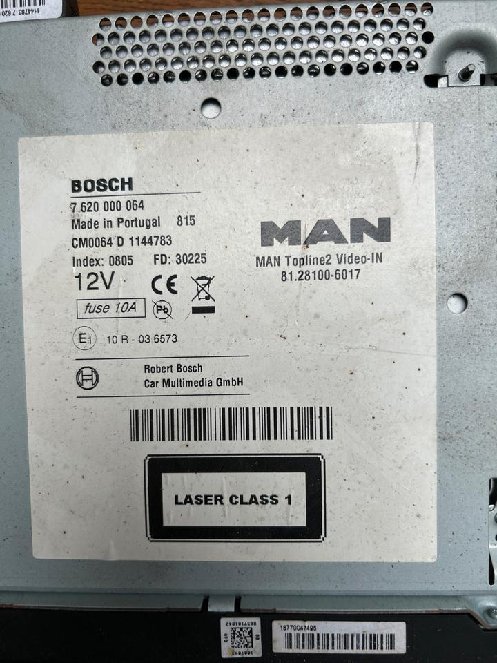 MAN Radio/Navigationssystem TGM BOSCH 81.28100-6017 - Σύστημα πλοήγησης για Φορτηγό: φωτογραφία 3 MAN Radio/Navigationssystem TGM BOSCH 81.28100-6017 - Σύστημα πλοήγησης για Φορτηγό: φωτογραφία 3