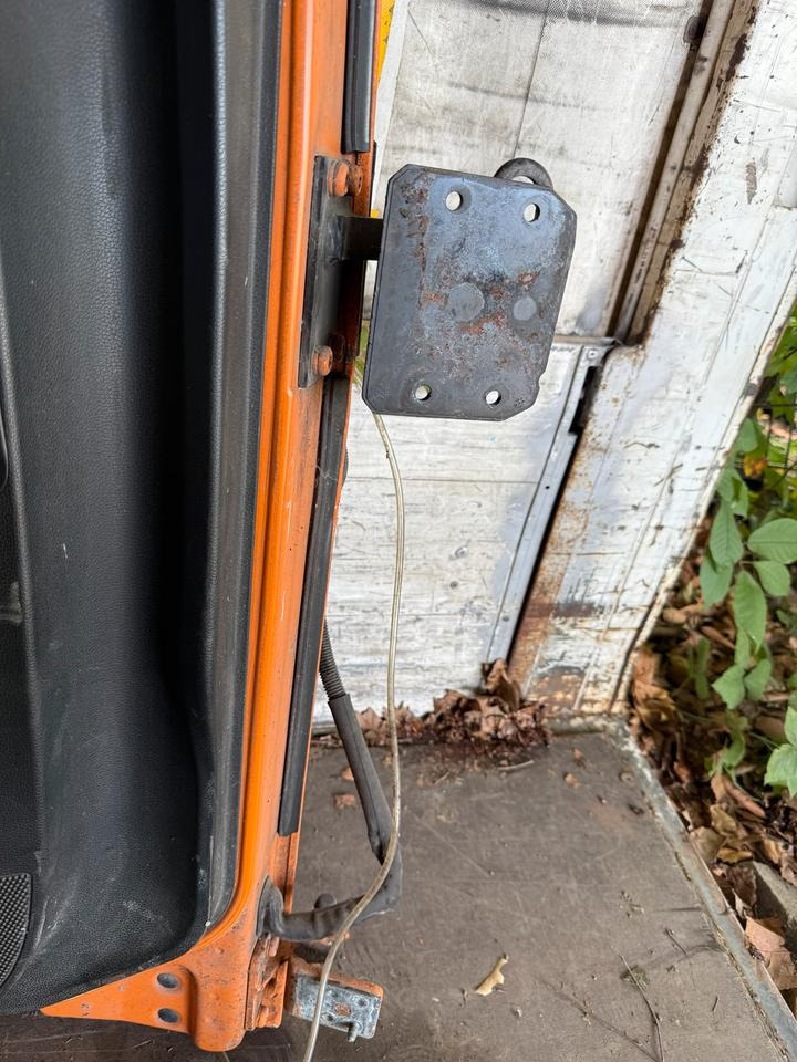 MAN TGS EU6 Fahrertür Orange Spiegel Innenverkleidung LN 79 - Πόρτα και ανταλλακτικά για Φορτηγό: φωτογραφία 3 MAN TGS EU6 Fahrertür Orange Spiegel Innenverkleidung LN 79 - Πόρτα και ανταλλακτικά για Φορτηγό: φωτογραφία 3