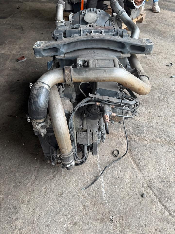 MAN TGX EU 6 Tipmatic Getriebe - Κιβώτιο ταχυτήτων για Φορτηγό: φωτογραφία 4 MAN TGX EU 6 Tipmatic Getriebe - Κιβώτιο ταχυτήτων για Φορτηγό: φωτογραφία 4