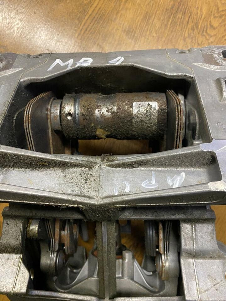 Mercedes Actros MP4 Lenksäule Lenkung - Κολώνα τιμονιού για Φορτηγό: φωτογραφία 4 Mercedes Actros MP4 Lenksäule Lenkung - Κολώνα τιμονιού για Φορτηγό: φωτογραφία 4