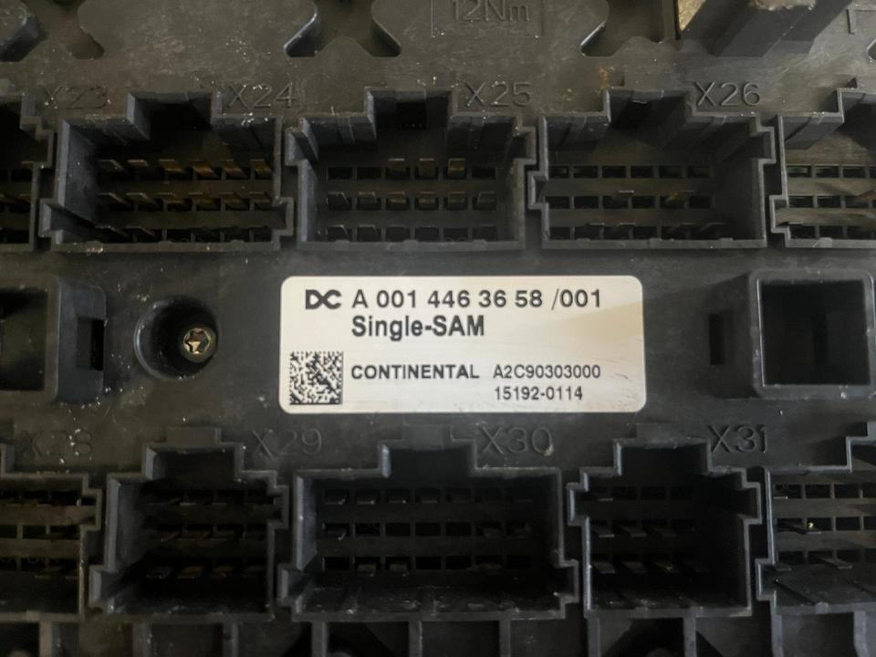 Mercedes Actros MP4 Single-SAM Sicherungskasten A0014463658 - Ηλεκτρική ασφάλεια για Φορτηγό: φωτογραφία 3 Mercedes Actros MP4 Single-SAM Sicherungskasten A0014463658 - Ηλεκτρική ασφάλεια για Φορτηγό: φωτογραφία 3