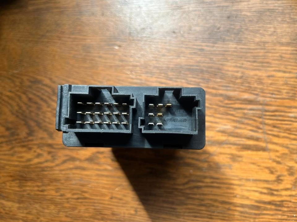 Mercedes Continental ZVFB Steuergerät A0004461616 - Ηλεκτρονική μονάδα ελέγχου για Φορτηγό: φωτογραφία 3 Mercedes Continental ZVFB Steuergerät A0004461616 - Ηλεκτρονική μονάδα ελέγχου για Φορτηγό: φωτογραφία 3