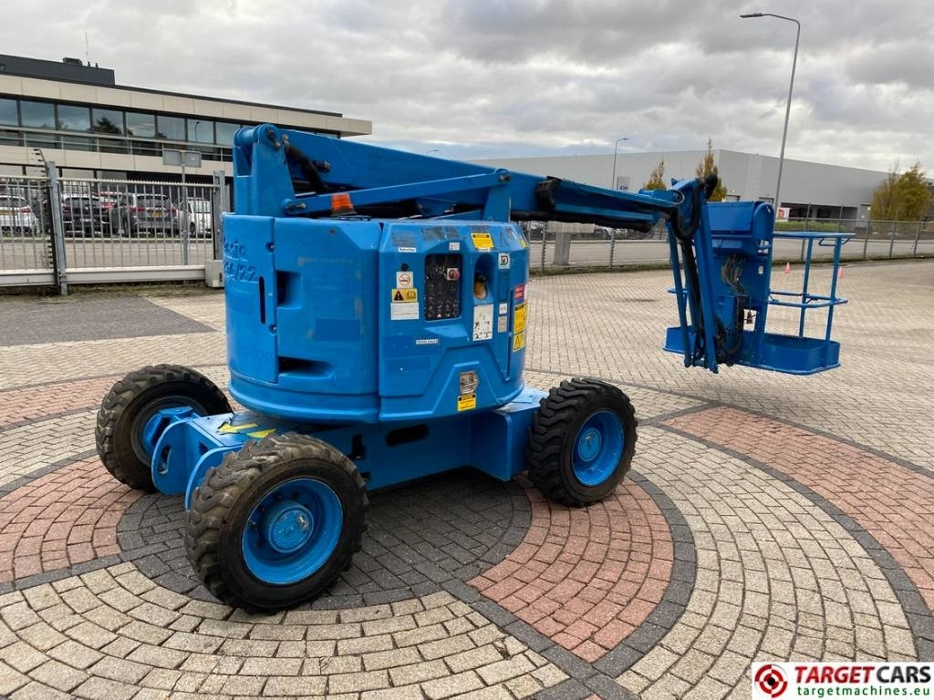 Genie Z-34/22 Articulated 4x4 Diesel Boom WorkLift 12.4M - Καλαθοφόρο ανυψωτικό: φωτογραφία 3 Genie Z-34/22 Articulated 4x4 Diesel Boom WorkLift 12.4M - Καλαθοφόρο ανυψωτικό: φωτογραφία 3