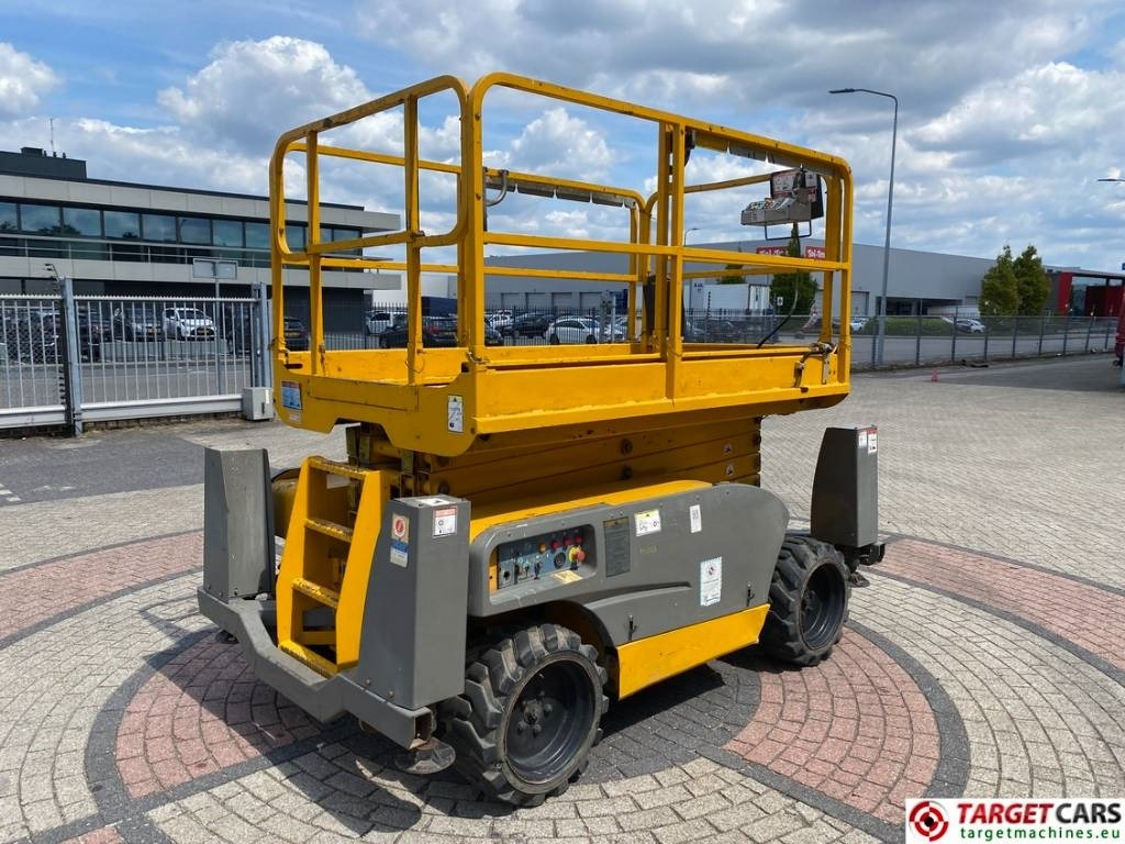 Haulotte Compact 12DX Diesel 4x4 Scissor Work Lift 1206cm - Ψαλιδωτό ανυψωτικό: φωτογραφία 3 Haulotte Compact 12DX Diesel 4x4 Scissor Work Lift 1206cm - Ψαλιδωτό ανυψωτικό: φωτογραφία 3