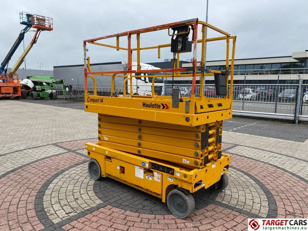 Haulotte Compact 14 Electric Scissor Work Lift 1385cm - Ψαλιδωτό ανυψωτικό: φωτογραφία 2 Haulotte Compact 14 Electric Scissor Work Lift 1385cm - Ψαλιδωτό ανυψωτικό: φωτογραφία 2