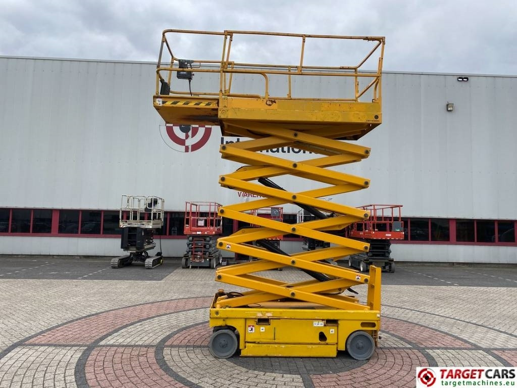 Haulotte Compact 14 Electric Scissor Work Lift 1385cm - Ψαλιδωτό ανυψωτικό: φωτογραφία 5 Haulotte Compact 14 Electric Scissor Work Lift 1385cm - Ψαλιδωτό ανυψωτικό: φωτογραφία 5