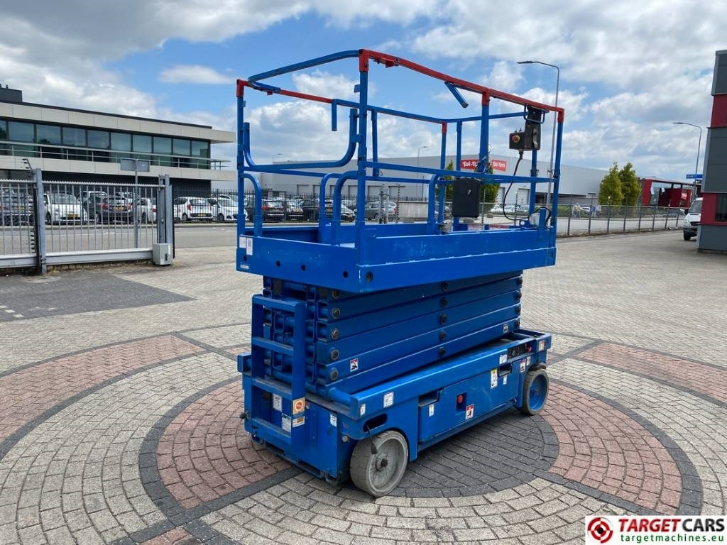 Haulotte Compact 14 Electric Scissor Work Lift 1385cm  - Ψαλιδωτό ανυψωτικό: φωτογραφία 3 Haulotte Compact 14 Electric Scissor Work Lift 1385cm  - Ψαλιδωτό ανυψωτικό: φωτογραφία 3