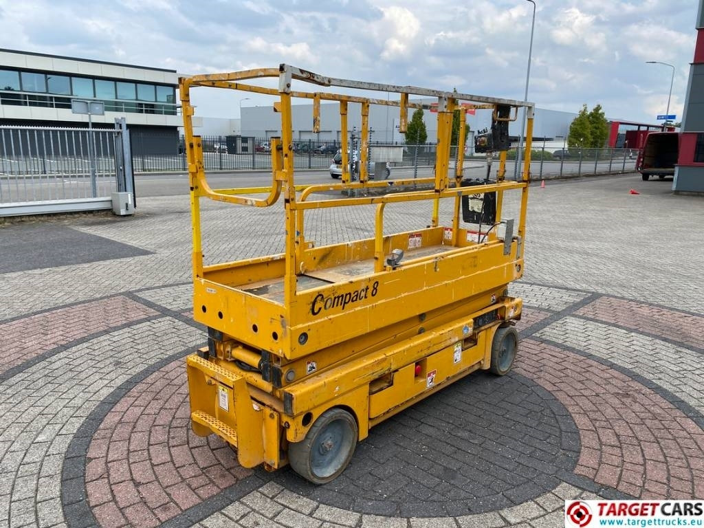 Haulotte Compact 8 Electric Scissor Work Lift 818cm - Ψαλιδωτό ανυψωτικό: φωτογραφία 3 Haulotte Compact 8 Electric Scissor Work Lift 818cm - Ψαλιδωτό ανυψωτικό: φωτογραφία 3