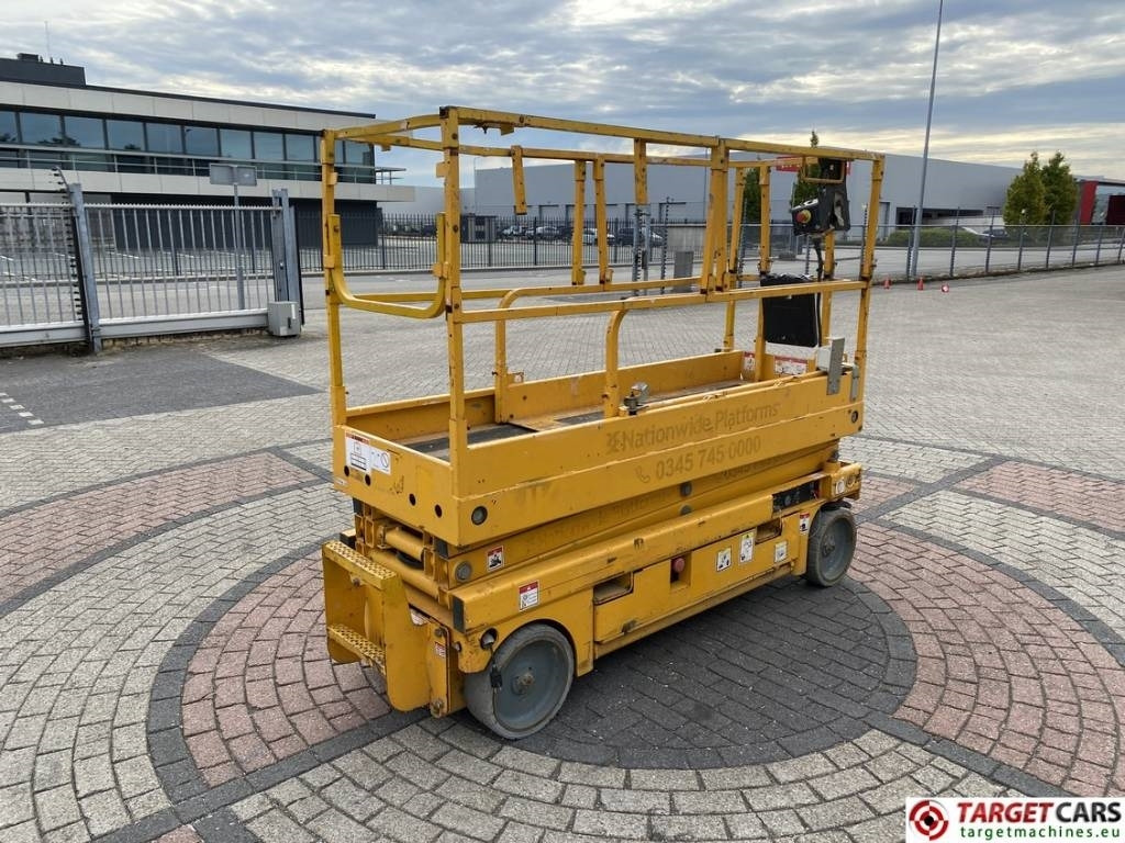 Haulotte Compact 8 Electric Scissor Work Lift 818cm - Ψαλιδωτό ανυψωτικό: φωτογραφία 3 Haulotte Compact 8 Electric Scissor Work Lift 818cm - Ψαλιδωτό ανυψωτικό: φωτογραφία 3