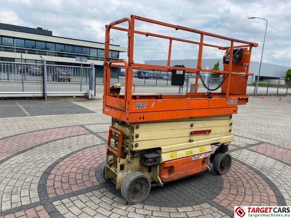 JLG 2632ES Electric Scissor Work Lift 977cm - Ψαλιδωτό ανυψωτικό: φωτογραφία 3 JLG 2632ES Electric Scissor Work Lift 977cm - Ψαλιδωτό ανυψωτικό: φωτογραφία 3