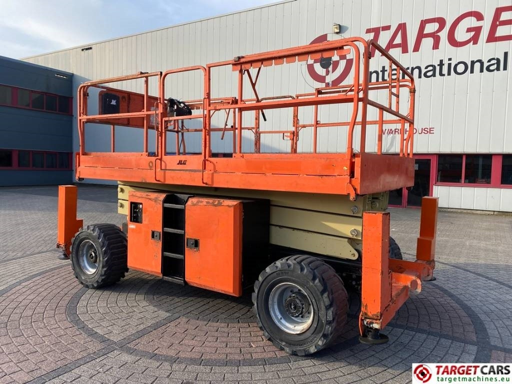 JLG 330LRT Diesel 4x4 Scissor Work Lift 1200cm - Ψαλιδωτό ανυψωτικό: φωτογραφία 4 JLG 330LRT Diesel 4x4 Scissor Work Lift 1200cm - Ψαλιδωτό ανυψωτικό: φωτογραφία 4
