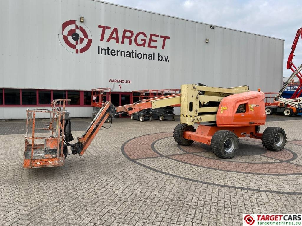 JLG 520AJ Articulated 4x4 Diesel Boom Work Lift 1800cm - Καλαθοφόρο ανυψωτικό: φωτογραφία 1 JLG 520AJ Articulated 4x4 Diesel Boom Work Lift 1800cm - Καλαθοφόρο ανυψωτικό: φωτογραφία 1