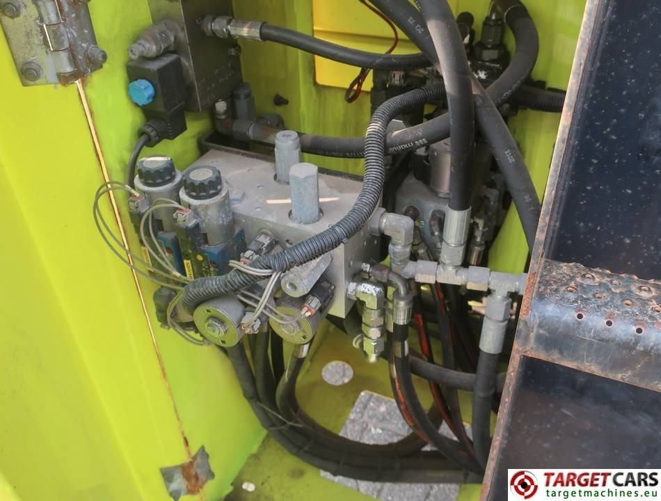 Ψαλιδωτό ανυψωτικό MEC 3392RT-T Diesel 4x4 Scissor Work Lift 1200cm: φωτογραφία 13