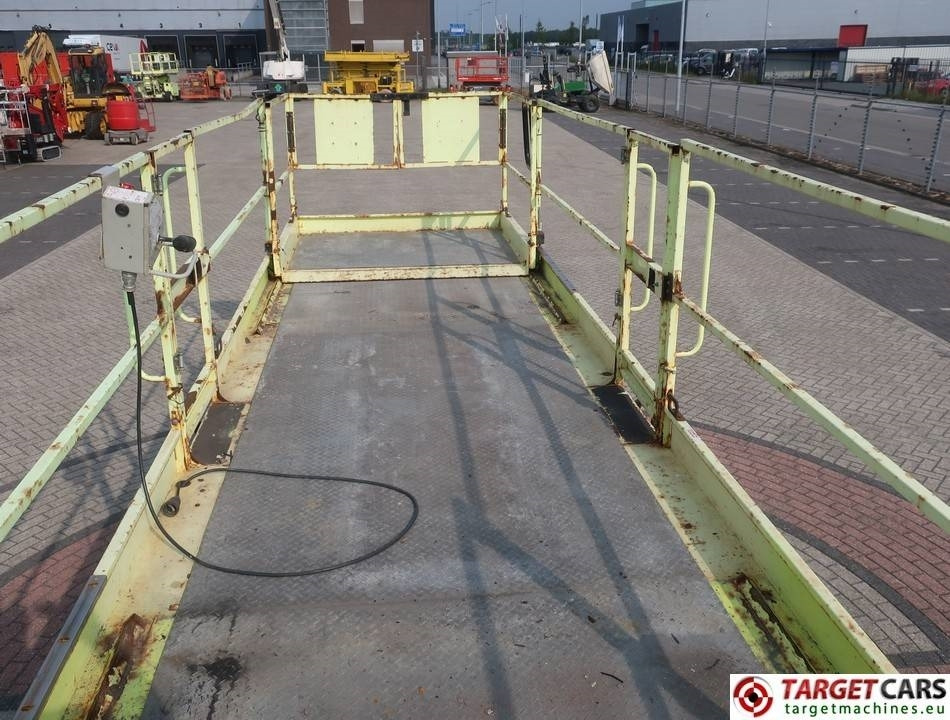 Ψαλιδωτό ανυψωτικό MEC 3392RT-T Diesel 4x4 Scissor Work Lift 1200cm: φωτογραφία 8