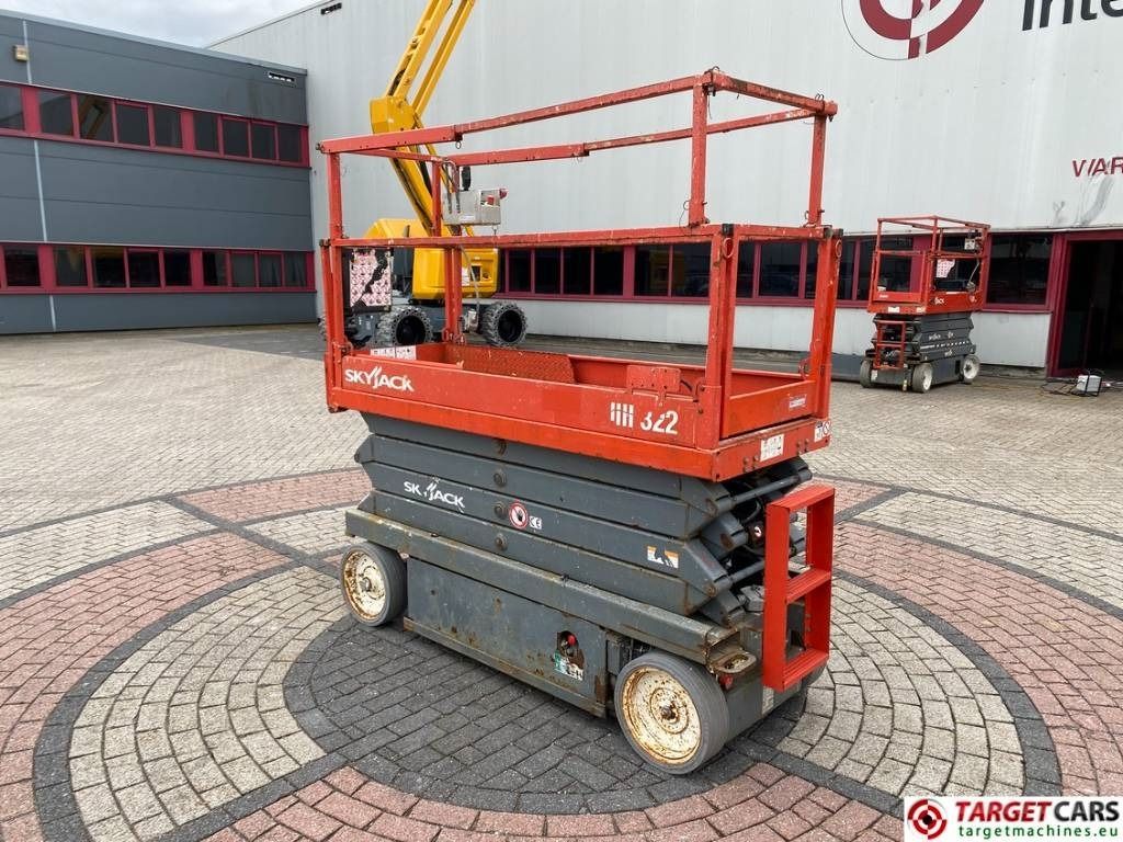 SkyJack SJIII-3226 Electric 3226 Scissor Work Lift 990cm - Ψαλιδωτό ανυψωτικό: φωτογραφία 4 SkyJack SJIII-3226 Electric 3226 Scissor Work Lift 990cm - Ψαλιδωτό ανυψωτικό: φωτογραφία 4