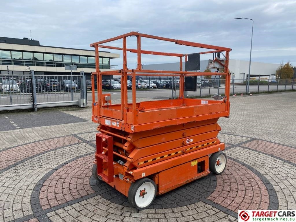 SkyJack SJIII-4626 Electric 4626 Scissor Work Lift 990cm - Ψαλιδωτό ανυψωτικό: φωτογραφία 3 SkyJack SJIII-4626 Electric 4626 Scissor Work Lift 990cm - Ψαλιδωτό ανυψωτικό: φωτογραφία 3