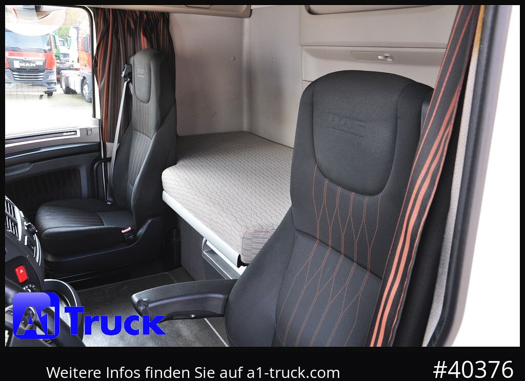 DAF DAF XF 480 FAN SSC Intarder, Lenkachse Standlklima - Φορτηγό μεταφοράς εμπορευματοκιβωτίων/ Κινητό αμάξωμα: φωτογραφία 4 DAF DAF XF 480 FAN SSC Intarder, Lenkachse Standlklima - Φορτηγό μεταφοράς εμπορευματοκιβωτίων/ Κινητό αμάξωμα: φωτογραφία 4