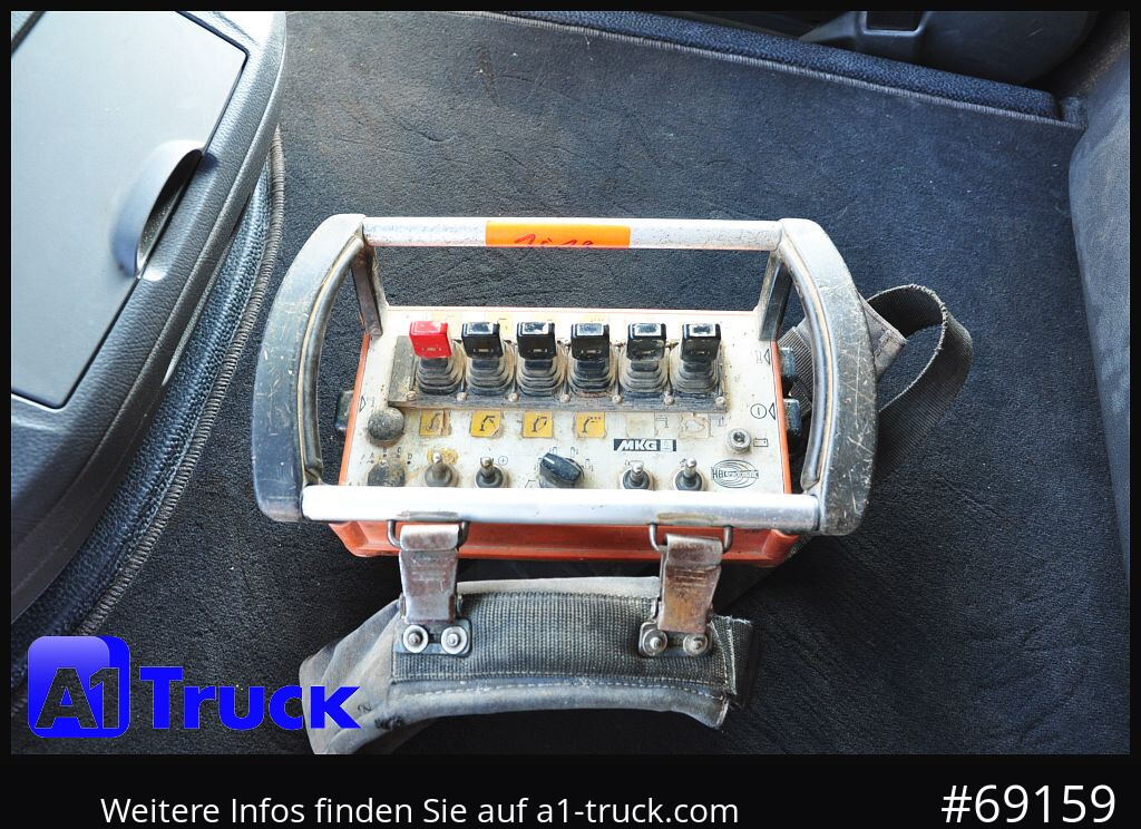 MERCEDES-BENZ Actros 1844 MP3, Kran MKG 291 HP 5+3 Funk, TÜV 06/2026 - Φορτηγό με γερανό: φωτογραφία 5 MERCEDES-BENZ Actros 1844 MP3, Kran MKG 291 HP 5+3 Funk, TÜV 06/2026 - Φορτηγό με γερανό: φωτογραφία 5