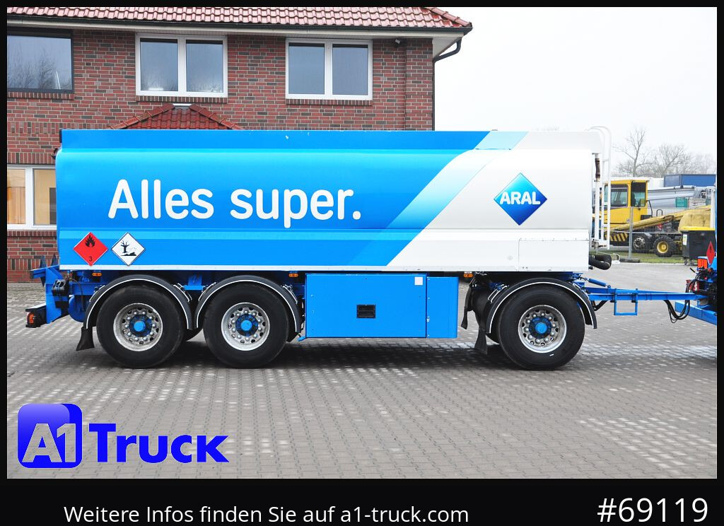 Ρυμούλκα βυτίο Oben-Untenbef. 22.400 Ltr. 3 KA: φωτογραφία 8 Ρυμούλκα βυτίο Oben-Untenbef. 22.400 Ltr. 3 KA: φωτογραφία 8