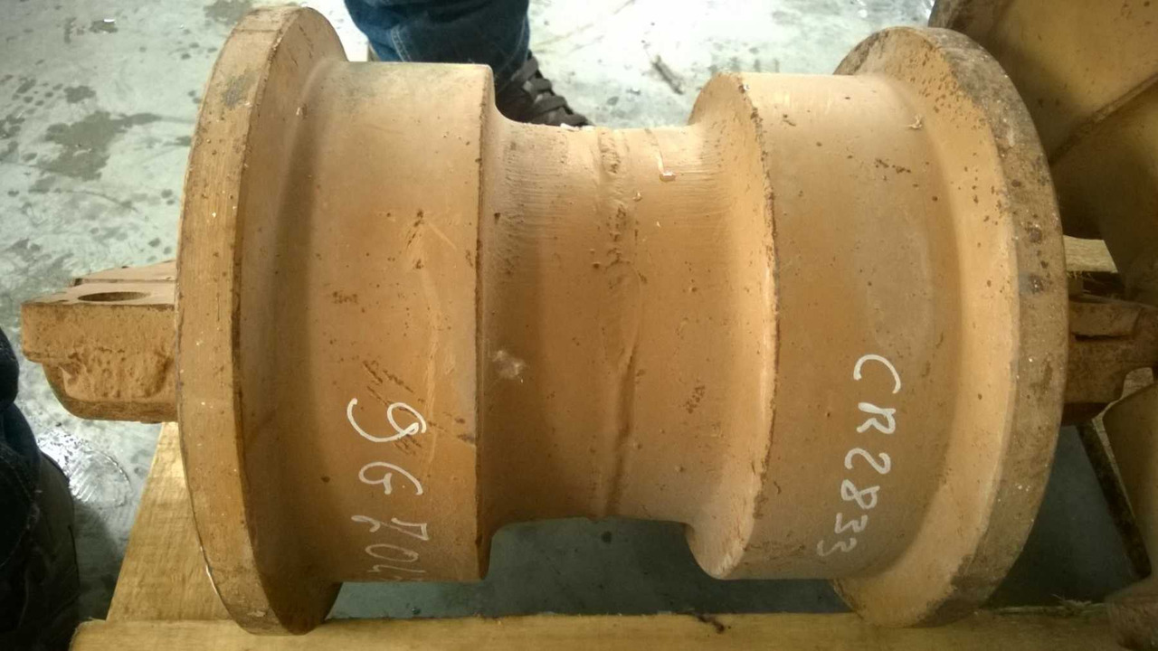 Caterpillar 235 245 983 4 Rulli. CR2833 - Ερπύστριες - Ράουλα για Κατασκευή μηχανήματα: φωτογραφία 2 Caterpillar 235 245 983 4 Rulli. CR2833 - Ερπύστριες - Ράουλα για Κατασκευή μηχανήματα: φωτογραφία 2