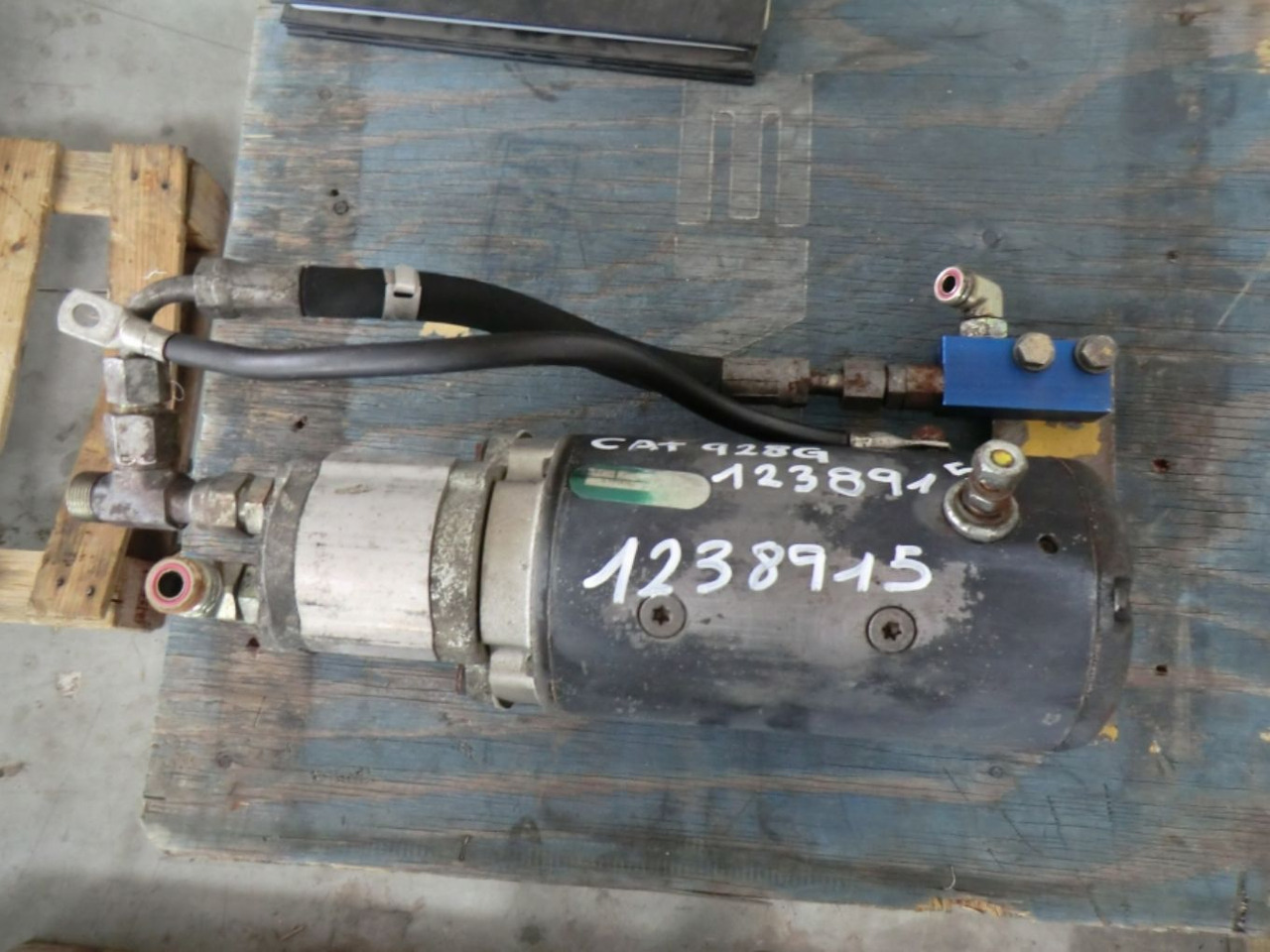 Caterpillar 928G POMPE STERZO AUSILIARIO - Υδραυλική αντλία για Κατασκευή μηχανήματα: φωτογραφία 2 Caterpillar 928G POMPE STERZO AUSILIARIO - Υδραυλική αντλία για Κατασκευή μηχανήματα: φωτογραφία 2