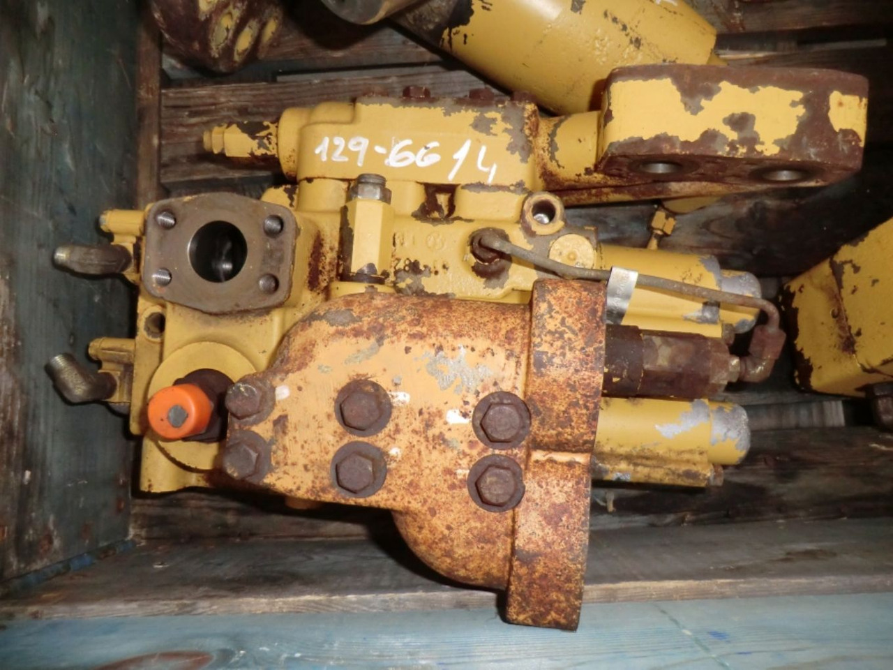 Caterpillar 963C DISTRIBUTORE OLIO IDRAULICO - Υδραυλική βαλβίδα για Κατασκευή μηχανήματα: φωτογραφία 1 Caterpillar 963C DISTRIBUTORE OLIO IDRAULICO - Υδραυλική βαλβίδα για Κατασκευή μηχανήματα: φωτογραφία 1