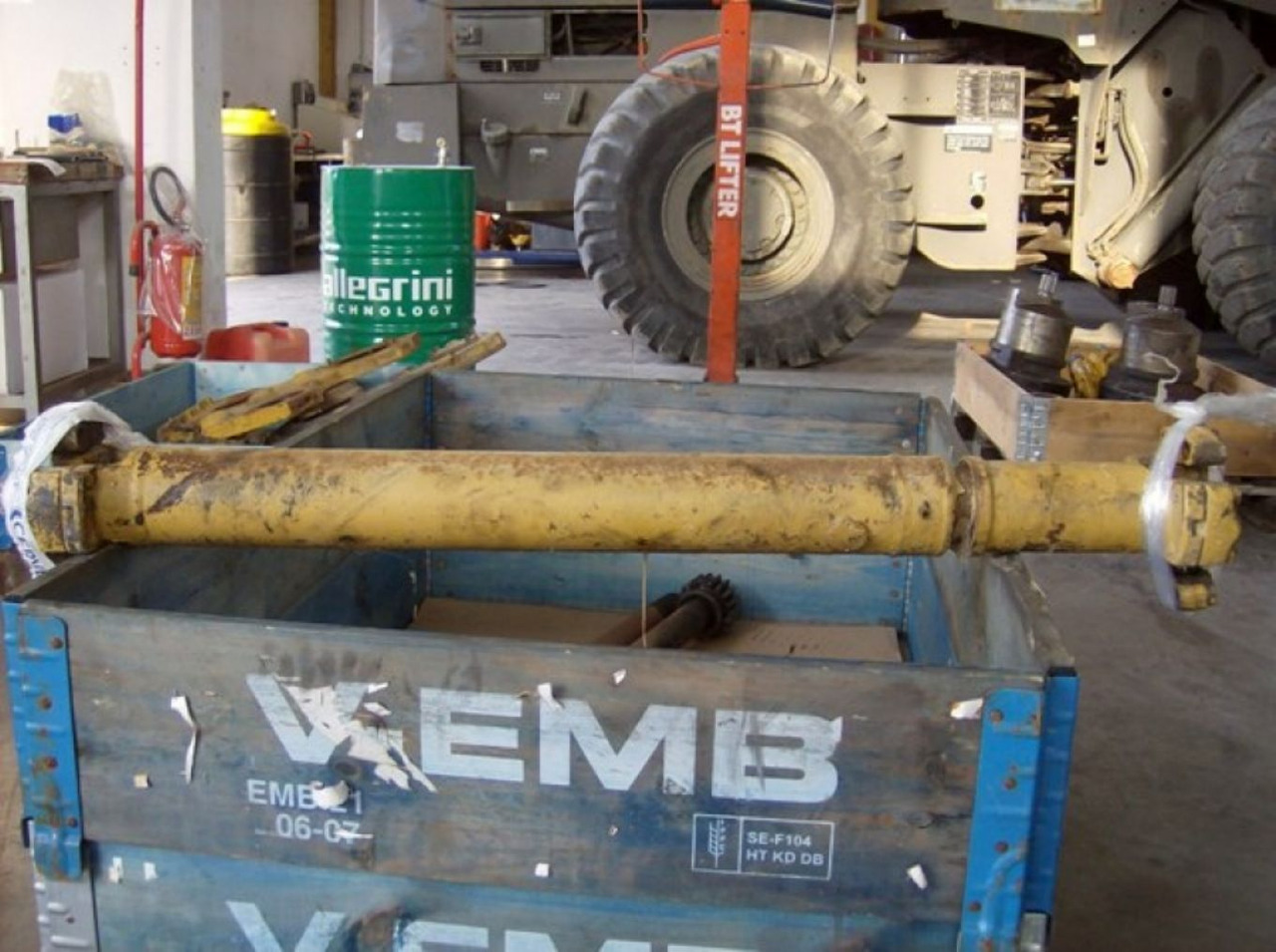 Caterpillar D300D ALBERO DI TRASMISSIONE - Ημιαξονιο για Κατασκευή μηχανήματα: φωτογραφία 1 Caterpillar D300D ALBERO DI TRASMISSIONE - Ημιαξονιο για Κατασκευή μηχανήματα: φωτογραφία 1