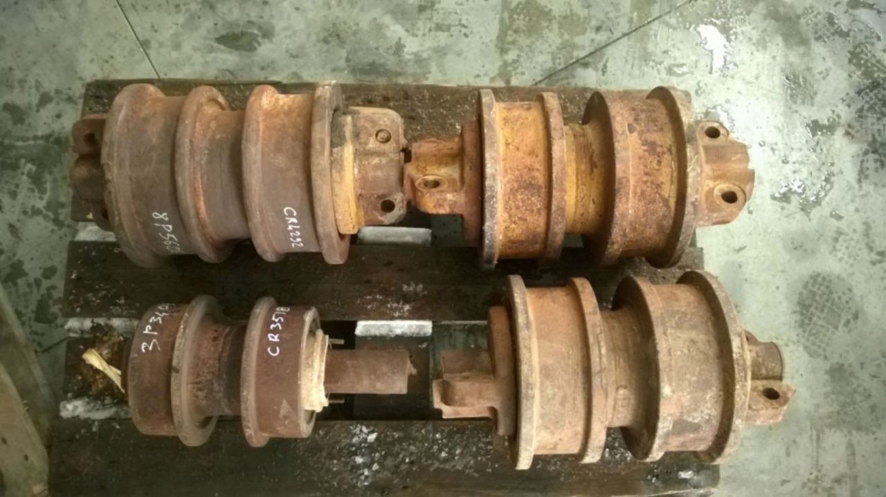 Caterpillar D9G D9H Rulli inferiori a doppia spalla. - Ερπύστριες - Ράουλα για Κατασκευή μηχανήματα: φωτογραφία 2 Caterpillar D9G D9H Rulli inferiori a doppia spalla. - Ερπύστριες - Ράουλα για Κατασκευή μηχανήματα: φωτογραφία 2