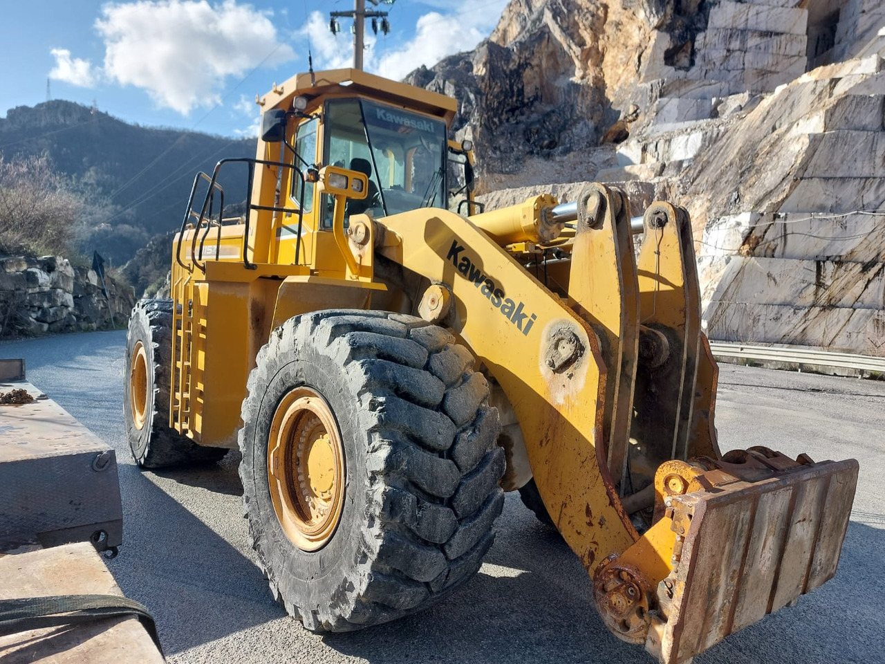KAWASAKI 115ZV-2 - Ελαστιχοφόρος φορτωτής: φωτογραφία 5 KAWASAKI 115ZV-2 - Ελαστιχοφόρος φορτωτής: φωτογραφία 5