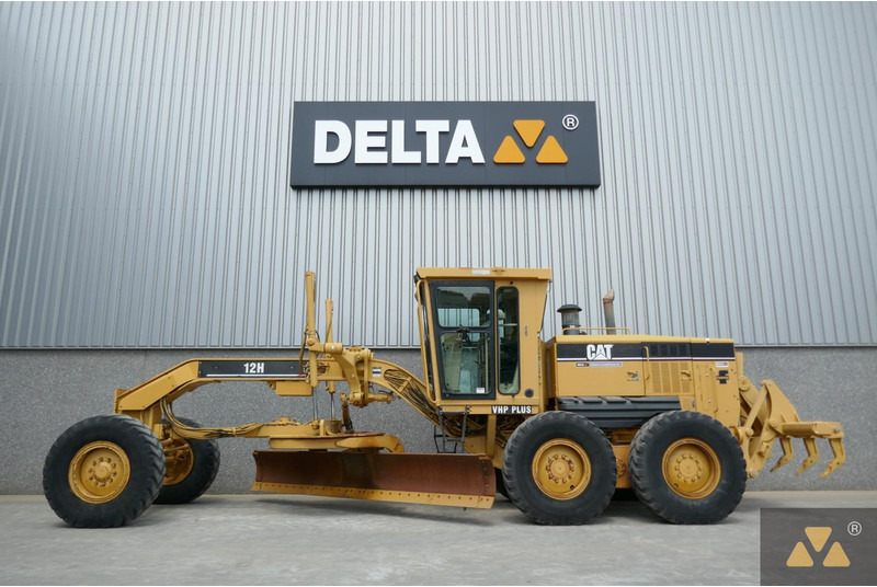 Caterpillar 12H - Γκρέιντερ: φωτογραφία 1 Caterpillar 12H - Γκρέιντερ: φωτογραφία 1