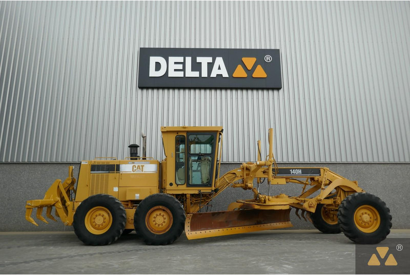 Caterpillar 140H - Γκρέιντερ: φωτογραφία 2 Caterpillar 140H - Γκρέιντερ: φωτογραφία 2